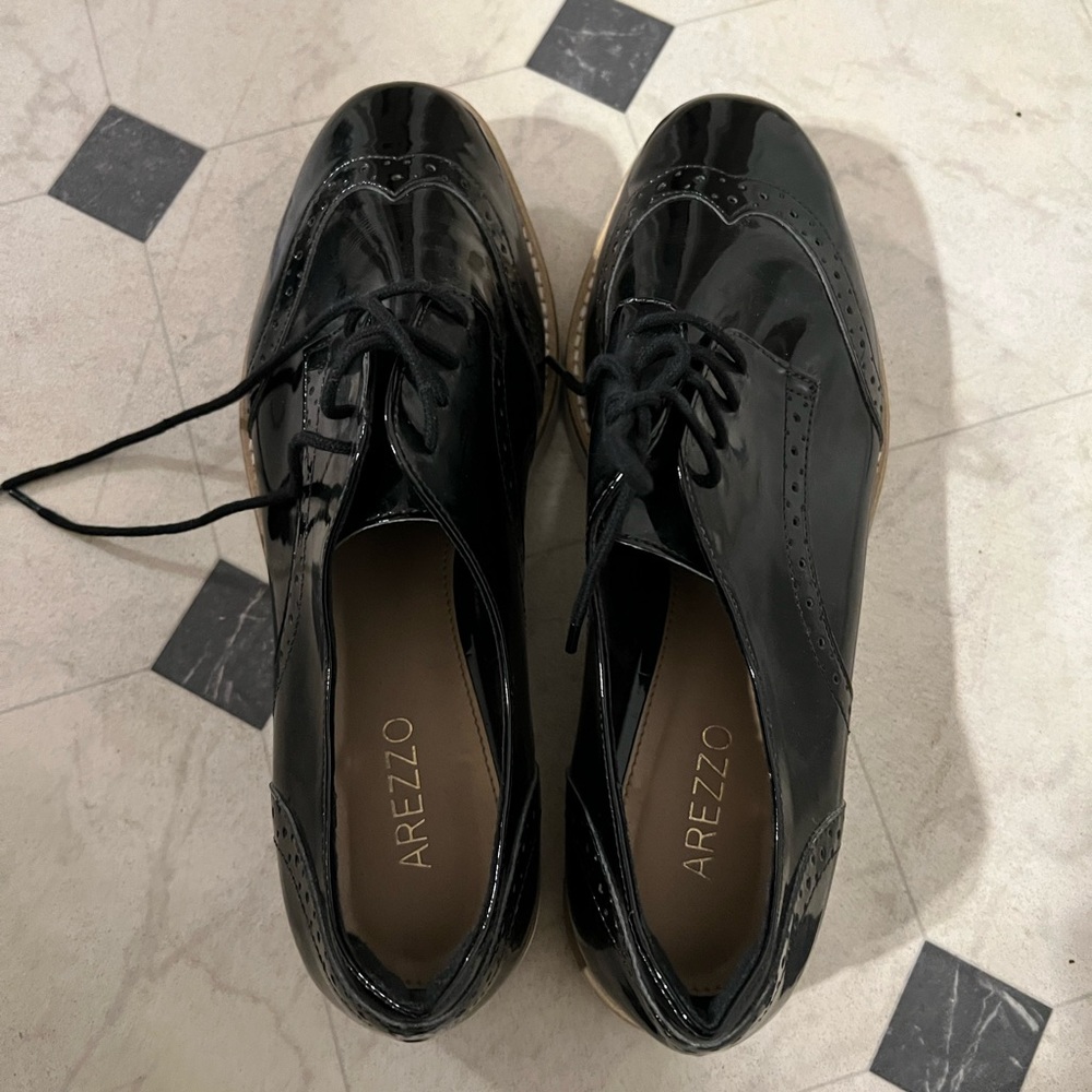 Black Shoes